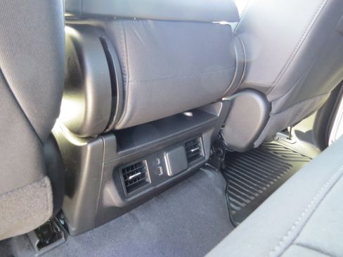 New 2026 Chevrolet Silverado 2500 LT AWD/4WD image 12
