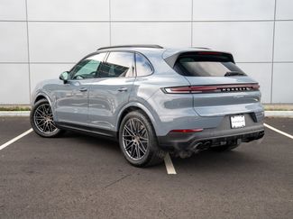 New 2026 Porsche Cayenne video 3