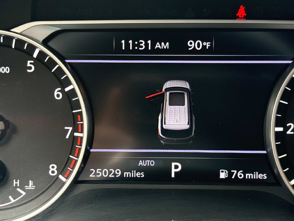 Used 2025 Nissan Pathfinder Rock Creek AWD/4WD image 37