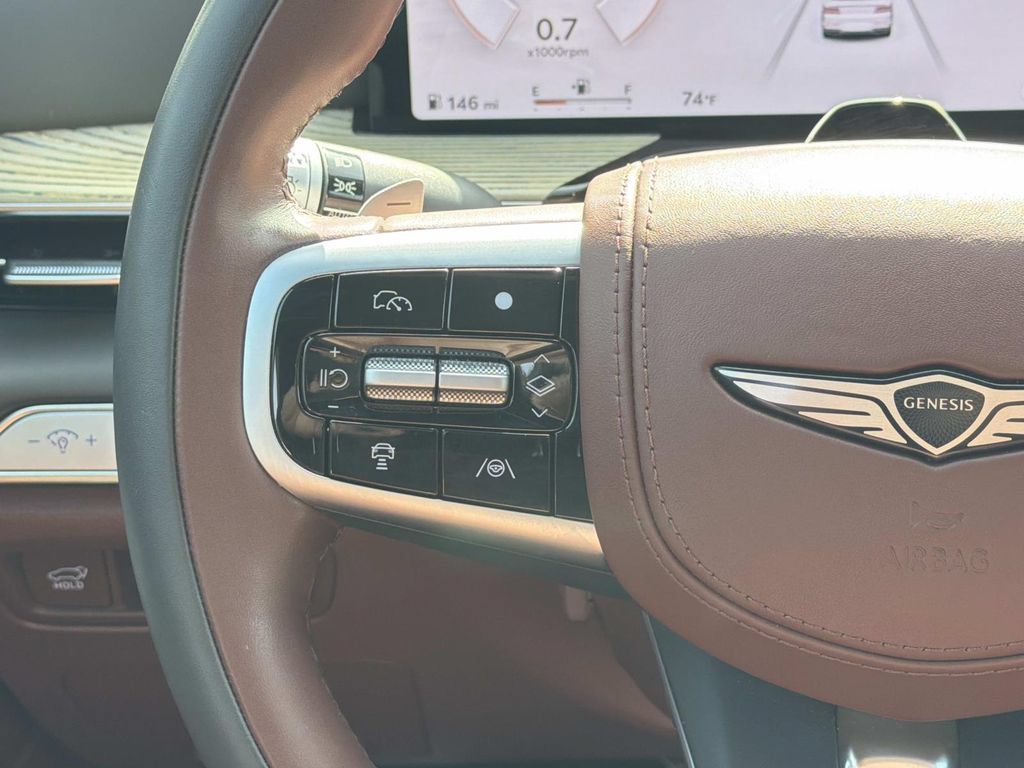 Certified 2025 Genesis GV80 3.5T Prestige AWD/4WD image 8