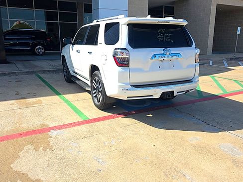 Used 2019 Toyota 4Runner Limited RWD image 8