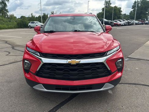 Used 2024 Chevrolet Blazer LT w/ Convenience Package FWD image 8