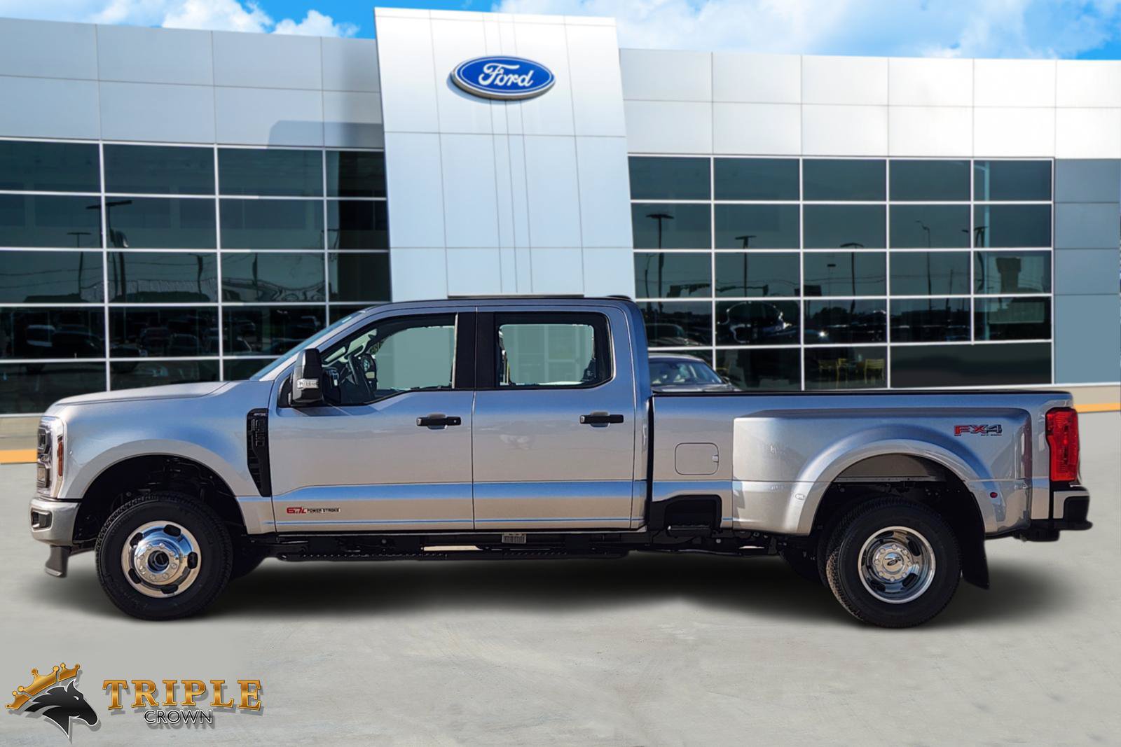 New 2027 Ford F350 XL w/ STX Appearance Package AWD/4WD image 3