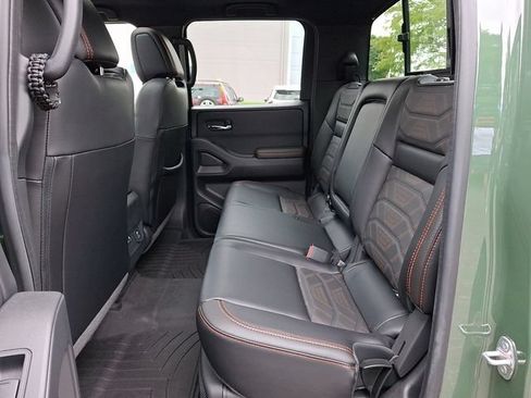 Used 2025 Nissan Frontier PRO-4X w/ Pro Premium Package AWD/4WD image 11
