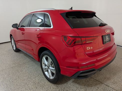 Certified 2024 Audi Q3 2.0T Premium AWD/4WD image 4