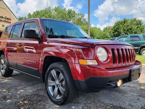 Used 2014 Jeep Patriot High Altitude FWD image 1