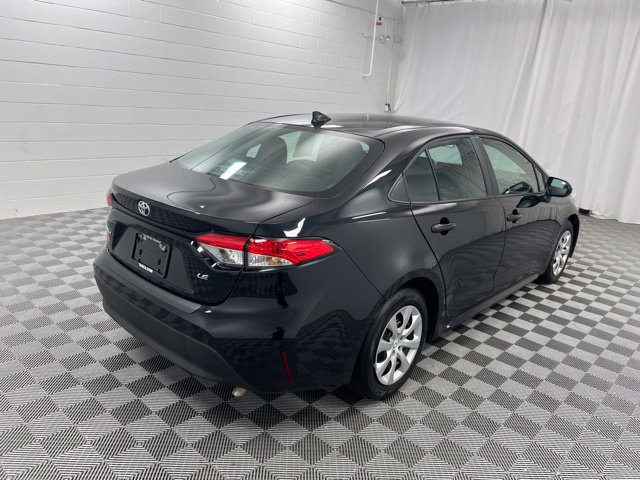 Used 2026 Toyota Corolla LE FWD image 5