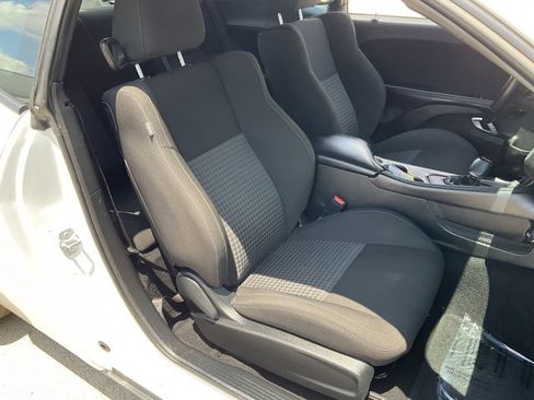 Used 2021 Dodge Challenger GT RWD image 13