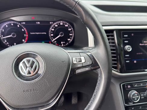 Used 2019 Volkswagen Atlas SEL FWD image 15