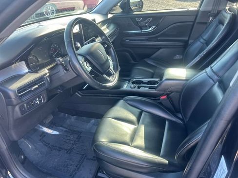 Used 2021 Lincoln Corsair AWD image 9