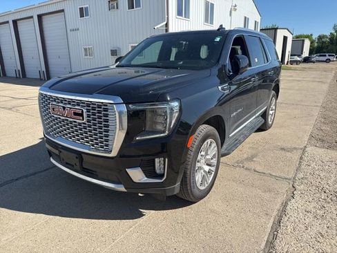 Used 2024 GMC Yukon Denali AWD/4WD image 5