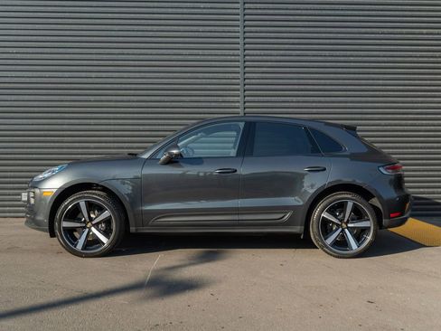 New 2025 Porsche Macan AWD/4WD image 2