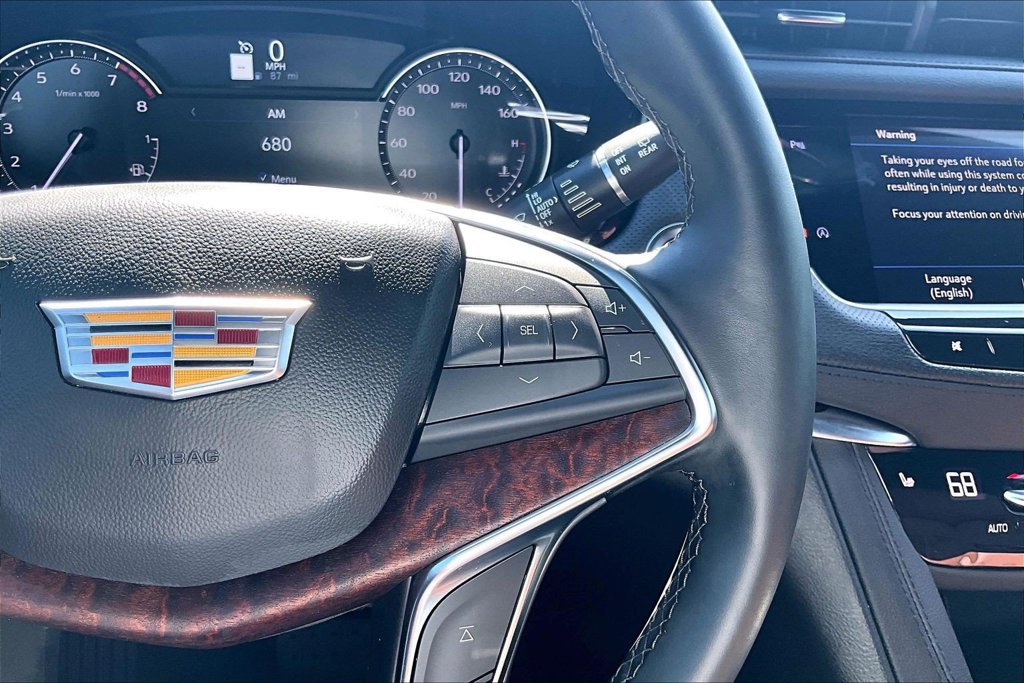 Certified 2025 Cadillac XT5 Premium Luxury FWD image 12