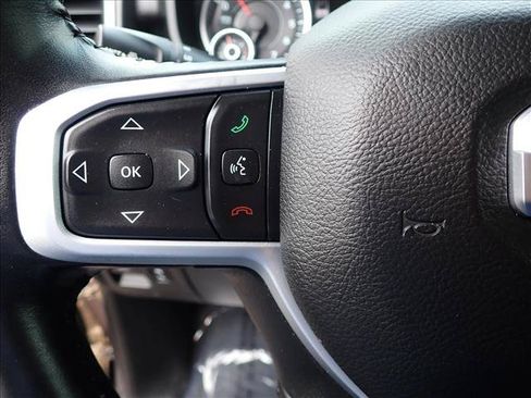 Used 2022 RAM 1500 Big Horn AWD/4WD image 13