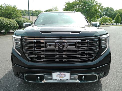 Certified 2025 GMC Sierra 1500 Denali Ultimate AWD/4WD image 3