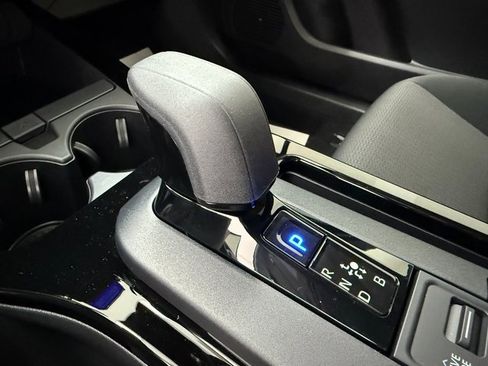 New 2026 Toyota Prius LE image 19