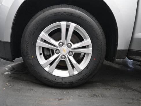 Used 2013 Chevrolet Equinox LS FWD image 19