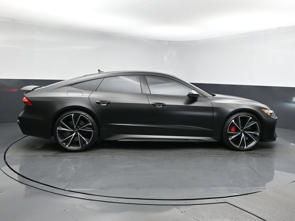 Used 2021 Audi RS 7 Sportback w/ Carbon Optic Package AWD/4WD image 3