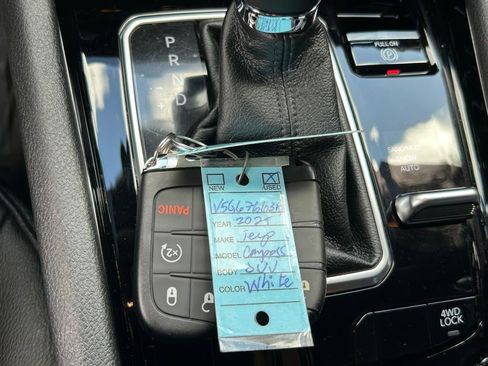 Certified 2025 Jeep Compass Latitude w/ Altitude Special Edition image 41