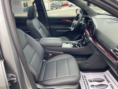 Used 2026 Chevrolet Traverse Z71 w/ Enhanced Driving Package AWD/4WD image 35