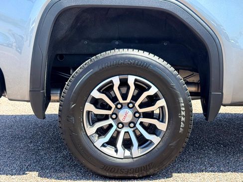 Used 2021 GMC Sierra 1500 AT4 w/ AT4 Premium Package image 18