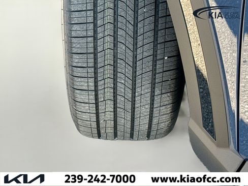 New 2027 Kia Telluride S image 44