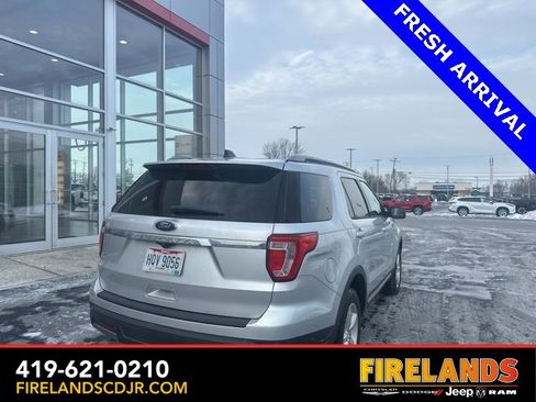 Used 2019 Ford Explorer XLT image 22