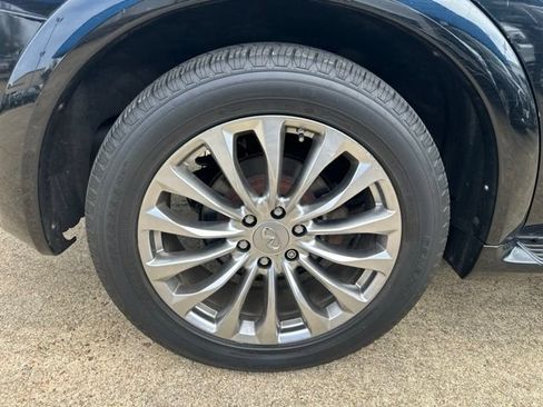 Used 2015 INFINITI QX80 4WD w/ 22" Wheel Package image 42