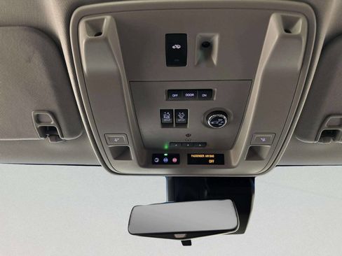 Used 2017 Cadillac Escalade Premium Luxury image 49