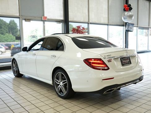 Used 2019 Mercedes-Benz E 300 w/ Premium 1 Package image 4