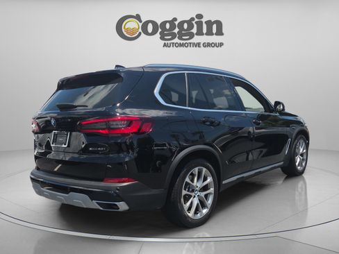 Used 2022 BMW X5 xDrive40i w/ Premium Package AWD/4WD image 5