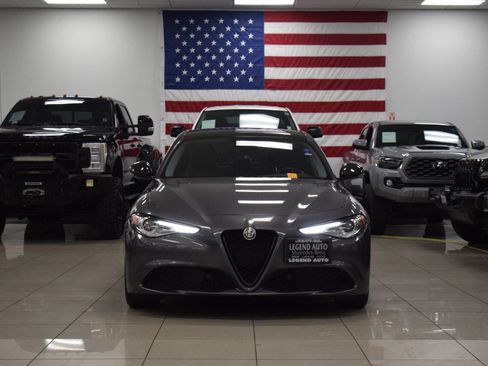 Used 2021 Alfa Romeo Giulia Sprint w/ Nero Edizione image 3