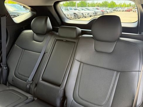 Used 2022 Hyundai Tucson Limited FWD image 25