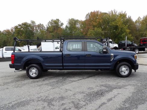 Used 2019 Ford F250 XL w/ Power Equipment Group image 9