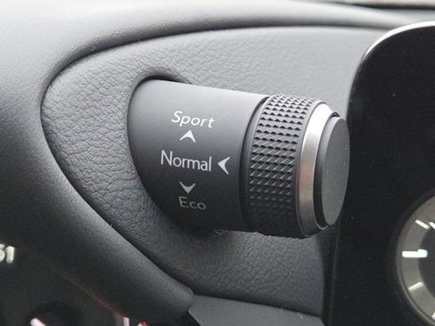 New 2025 Lexus ES 350 350 Luxury image 17