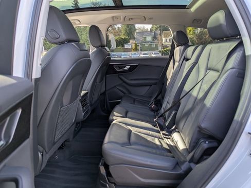 Used 2023 Audi Q7 2.0T Premium Plus w/ Premium Plus Package image 32