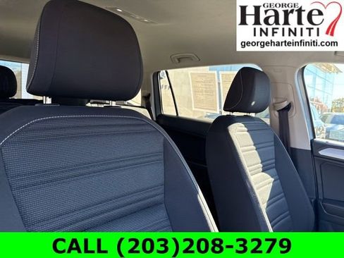 Used 2024 Volkswagen Tiguan S image 18