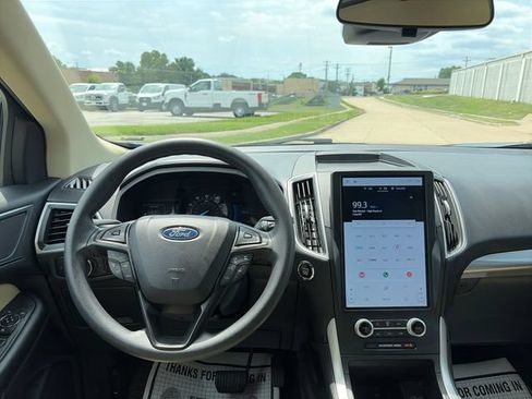 Used 2024 Ford Edge SE AWD/4WD image 22