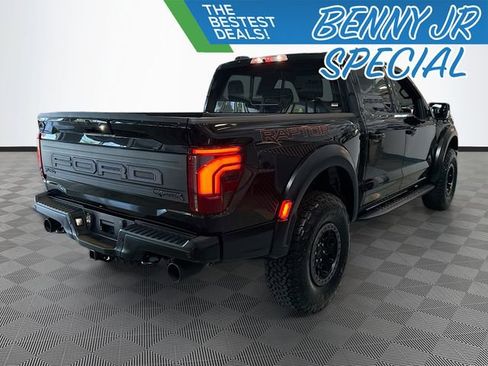 Used 2025 Ford F150 Raptor image 6