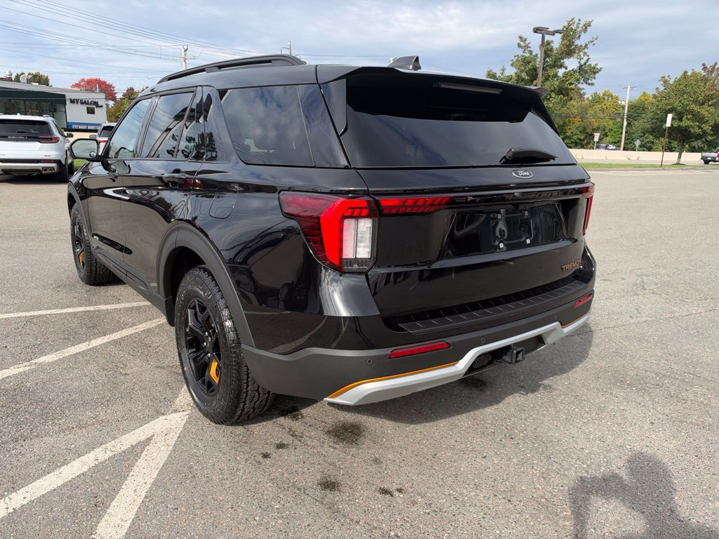 Used 2026 Ford Explorer Tremor AWD/4WD image 4