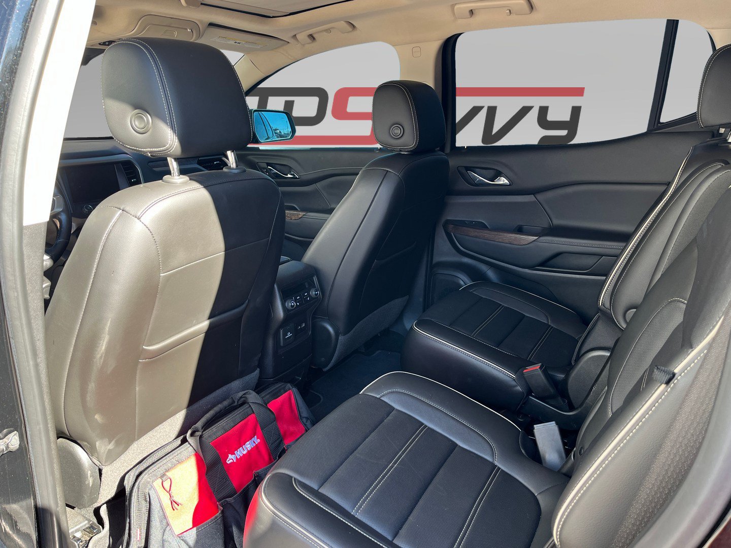 Used 2020 GMC Acadia Denali w/ Denali Ultimate Package AWD/4WD image 17