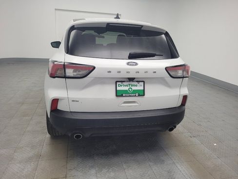 Used 2022 Ford Escape SE w/ SE Sport Appearance Package image 6
