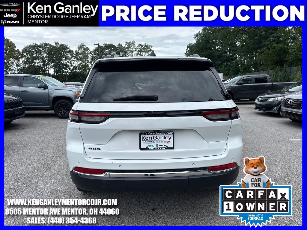Used 2023 Jeep Grand Cherokee Altitude AWD/4WD image 8