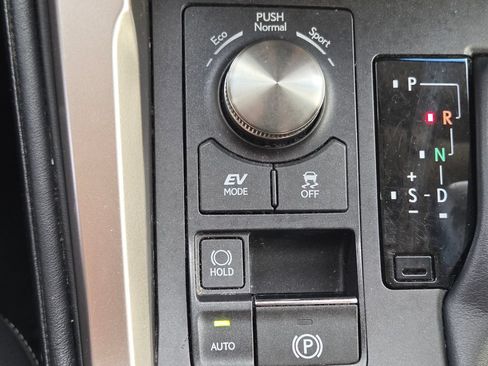 Used 2018 Lexus NX 300h AWD w/ Premium Package image 12