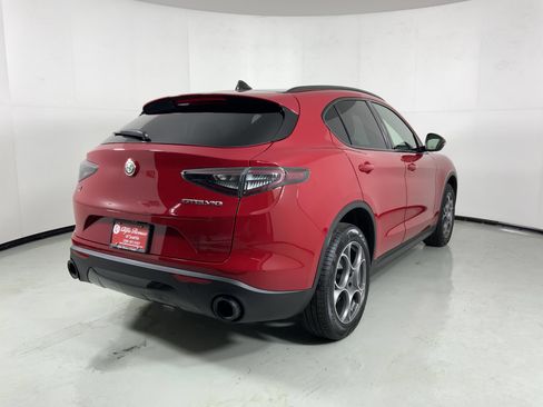 New 2025 Alfa Romeo Stelvio Sprint w/ Convenience Package image 2