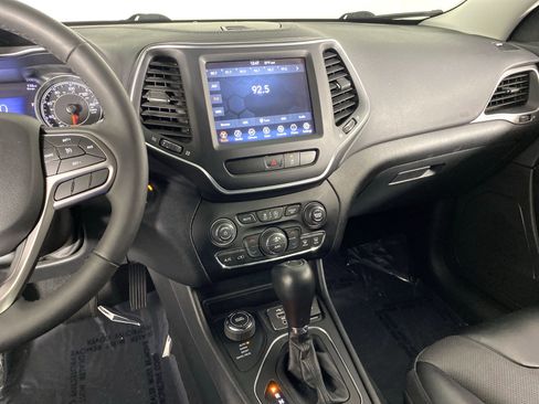 Used 2022 Jeep Cherokee Latitude Lux image 28