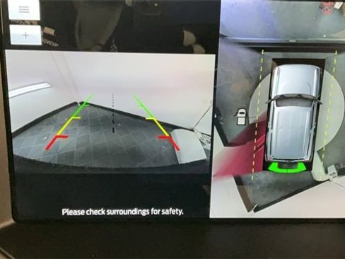 Used 2023 Ford Bronco Wildtrak image 6