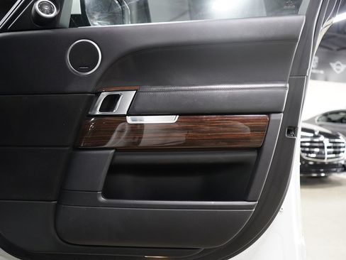 Used 2017 Land Rover Range Rover AWD/4WD image 22