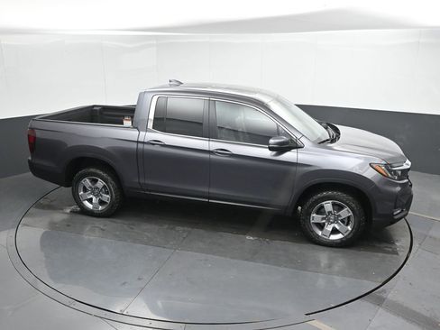 New 2026 Honda Ridgeline RTL image 32