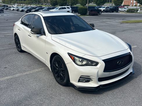 Used 2016 INFINITI Q50 3.0t Premium w/ 3.0T Premium Plus Package AWD/4WD image 2